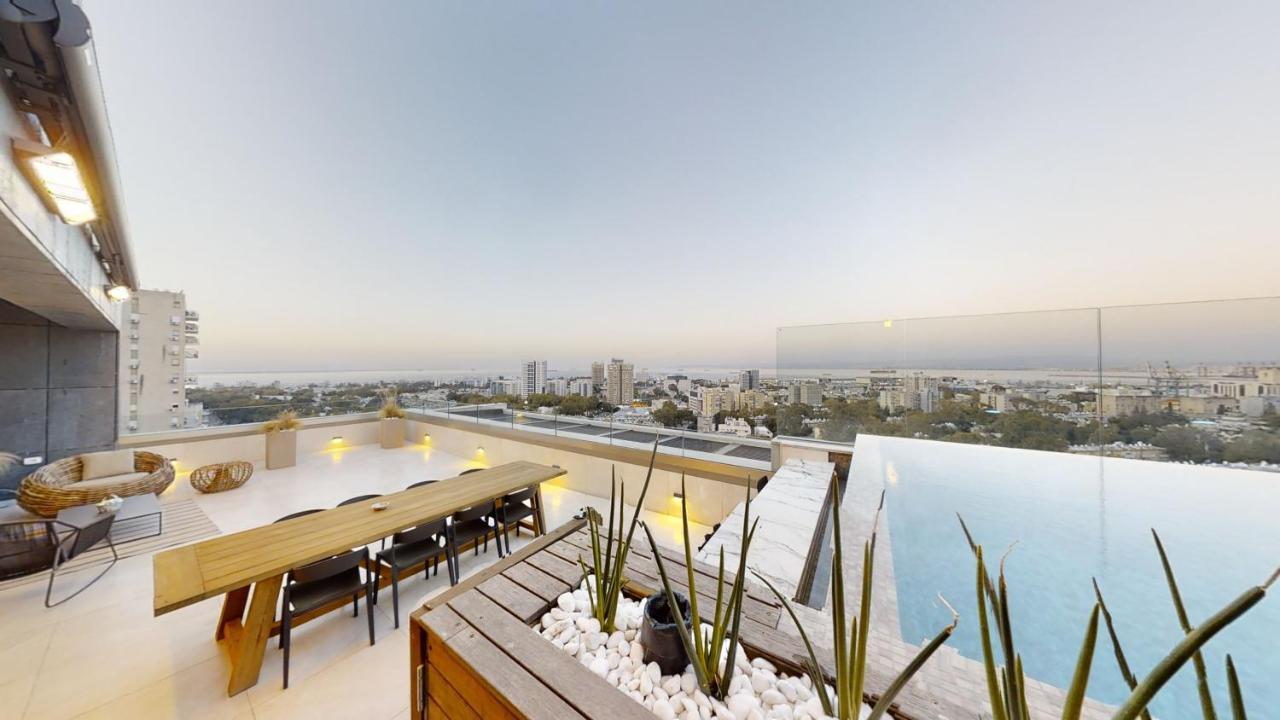Serene - Infinity Cview Pool - 4 Bedrooms Luxury Penthouse حيفا المظهر الخارجي الصورة